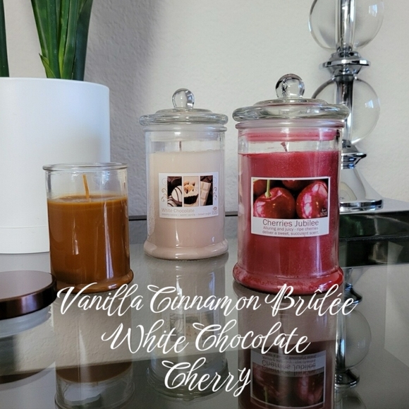 3 Scented Candles In Covered Glass Jar NEW Cherry Vanilla Cinnamon - Picture 1 of 15